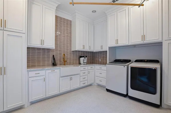 $4,395,000 | 5801 Cypress Point Drive, Fort Worth, TX 76132
