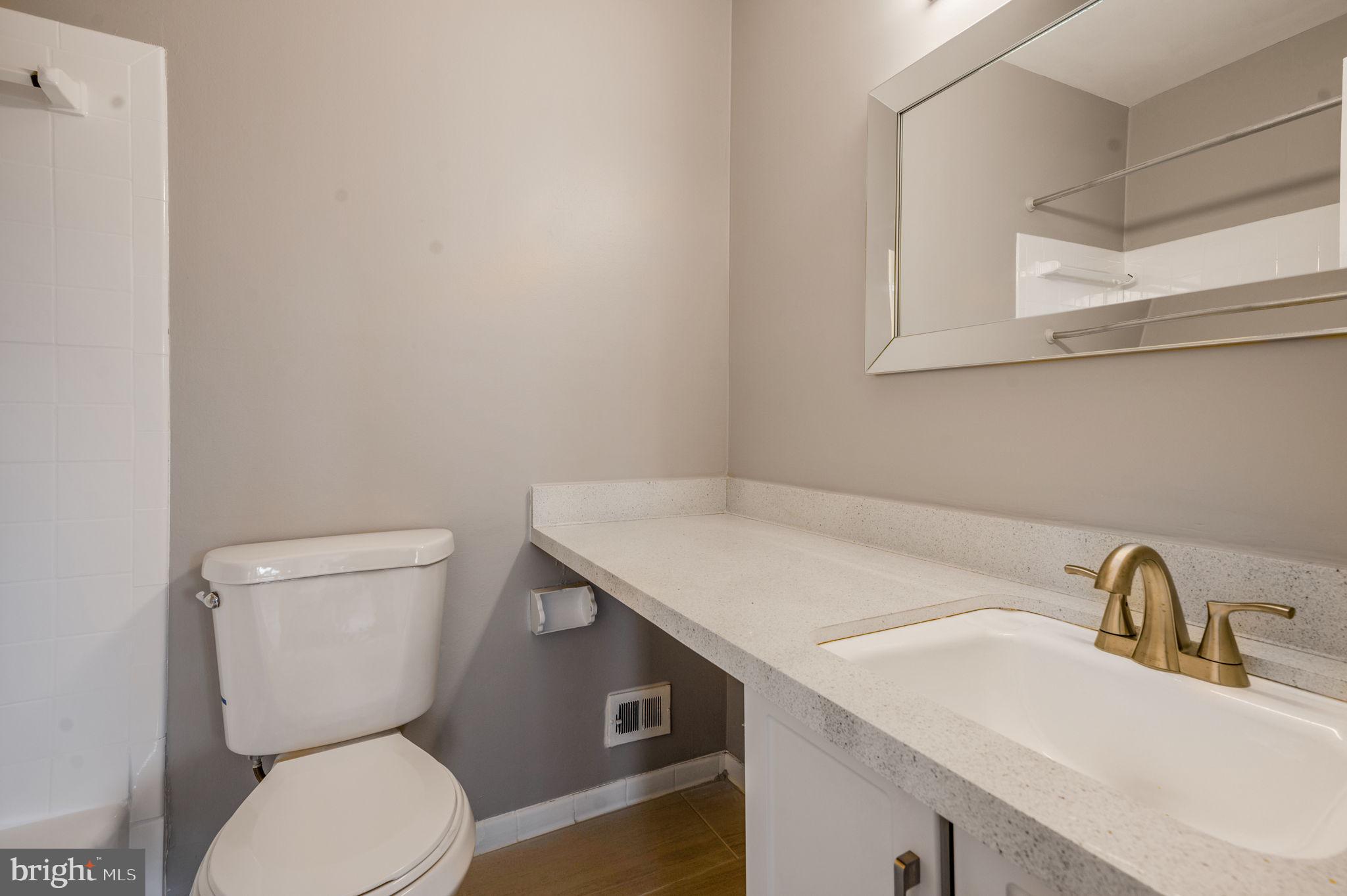 3934 Wendy Lane Silver Spring, MD 20906 - Photo 6 of 15 Guest Full Bath