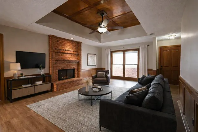 $300,000 | 885 Linden Grove Cove, Memphis, TN 38018