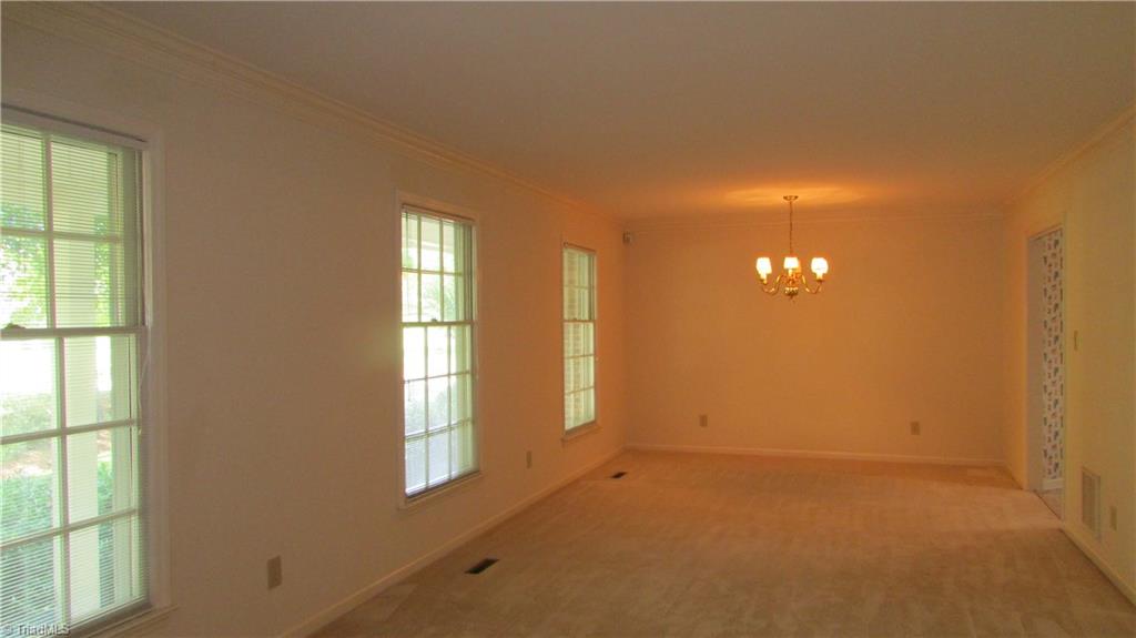 743 Ridgeway Lane Lexington, NC 27295 - Photo 10 of 28 Living Room Dining Room