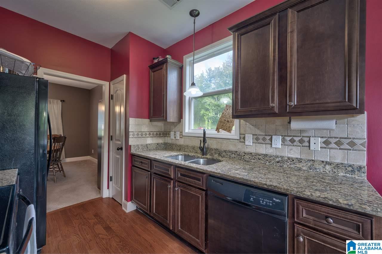 2277 Mt View Road Hayden, AL 35079 - Photo 9 of 46