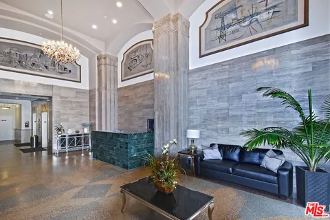 $649,000 | 939 South Broadway, Unit 1006, Los Angeles, CA 90015