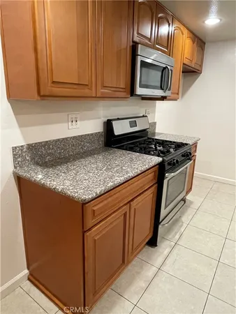 $1,595 | 6141 Marbrisa Avenue, Huntington Park, CA 90255