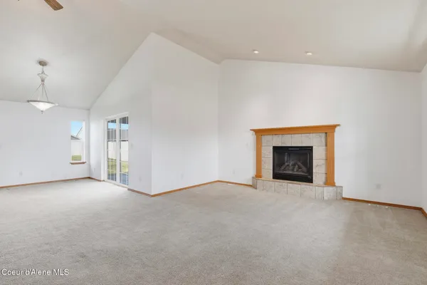 $499,000 | 974 East Warm Springs Avenue, Post Falls, ID 83854