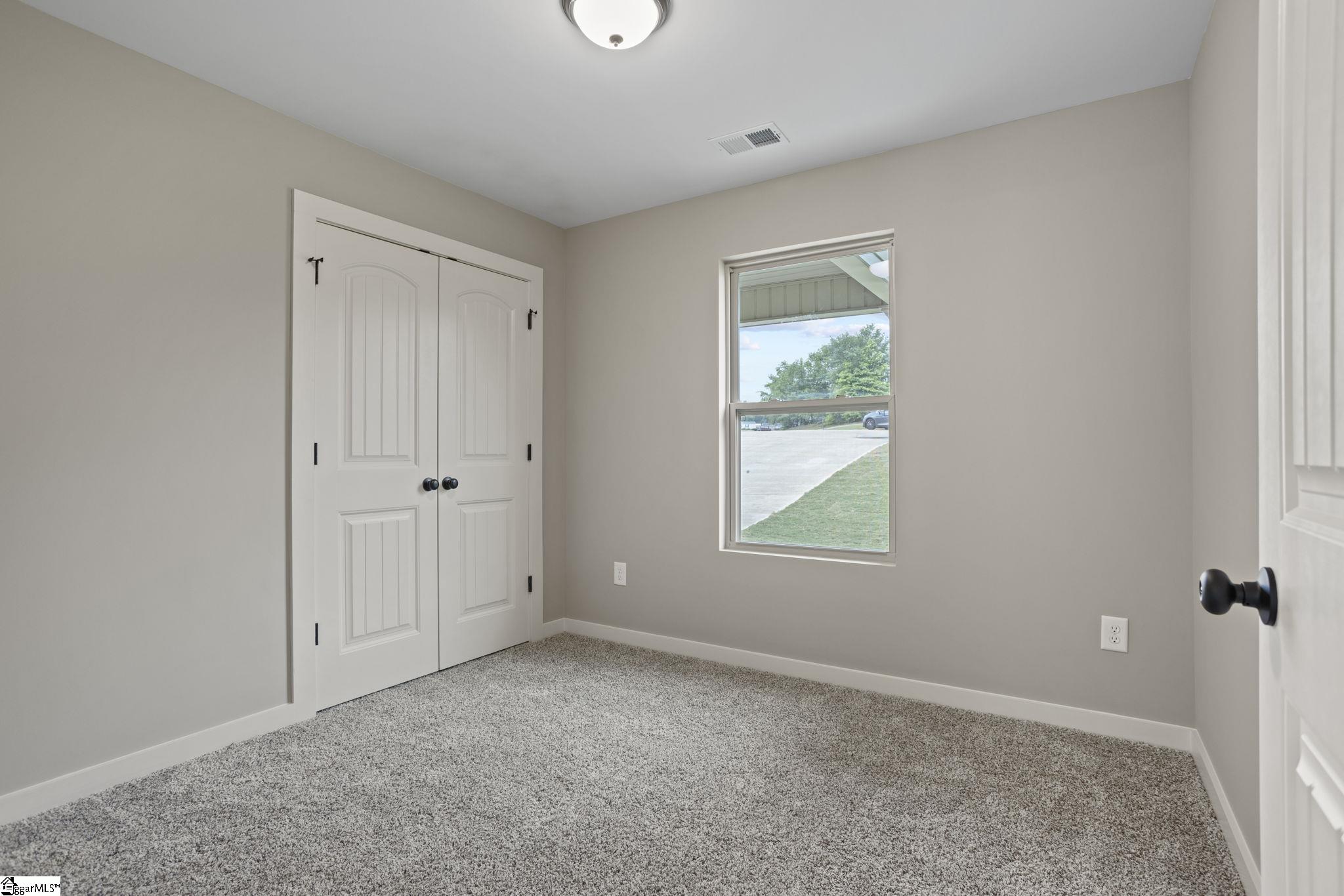 516 Crossgate Way Fountain Inn, SC 29644 - Photo 25 of 36