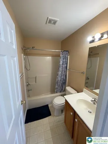 $2,600 | 6814 Hunt Drive, Macungie, PA 18062