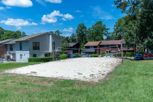 $1,400 | 2186 Timberwood Circle North, Tallahassee, FL 32304
