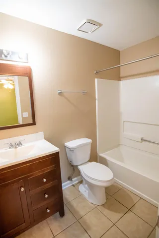 $1,400 | 2186 Timberwood Circle North, Tallahassee, FL 32304