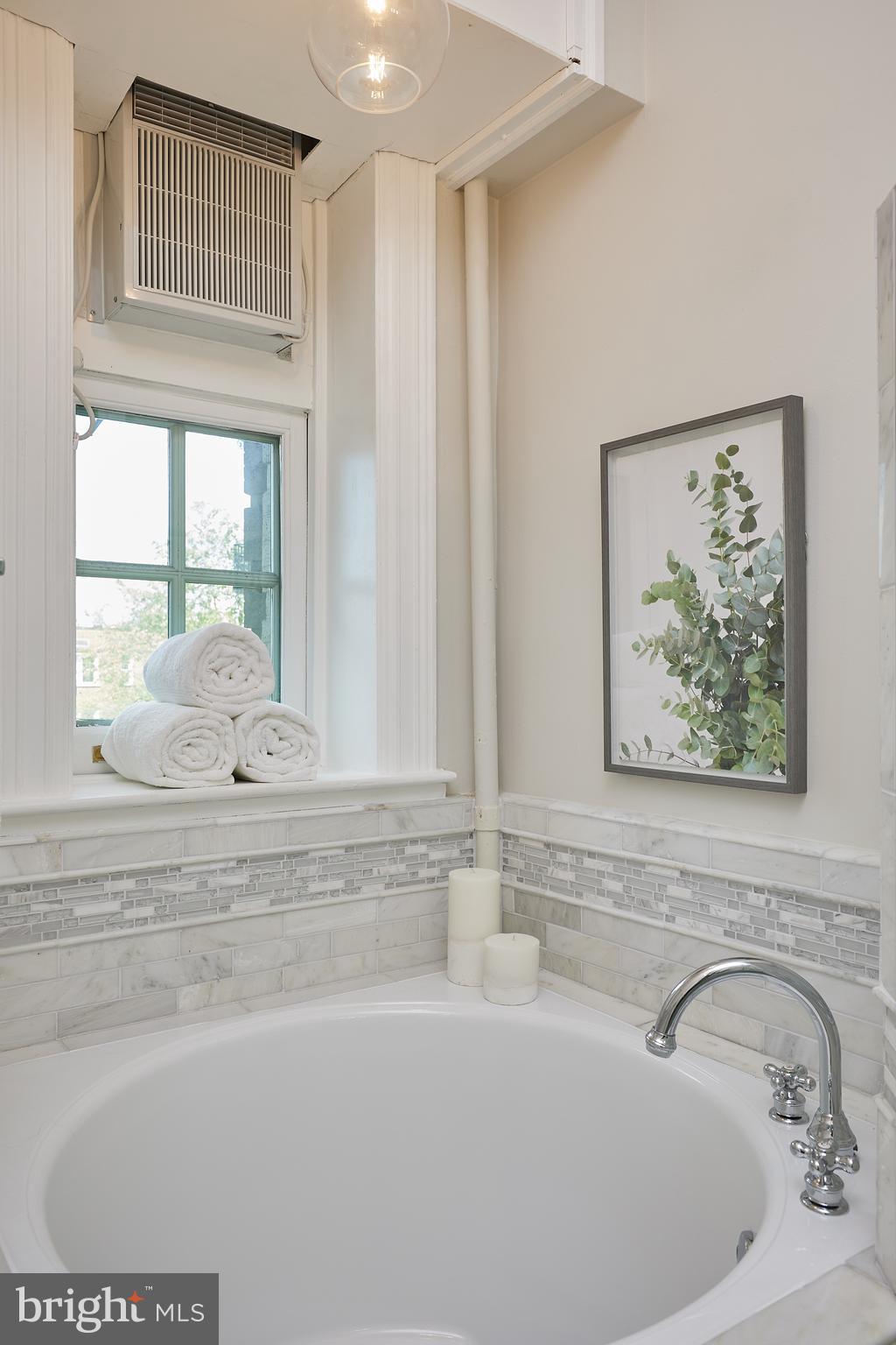 2853 Ontario Road Northwest, Unit 107 Washington, DC 20009 - Photo 22 of 41