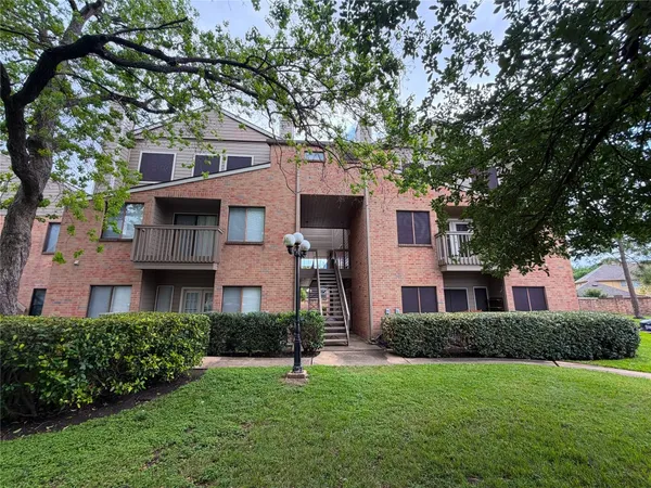 $164,900 | 2023 Gentryside Drive, Unit 506, Houston, TX 77077