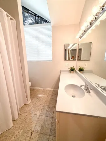 $164,900 | 2023 Gentryside Drive, Unit 506, Houston, TX 77077