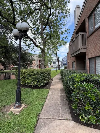 $164,900 | 2023 Gentryside Drive, Unit 506, Houston, TX 77077
