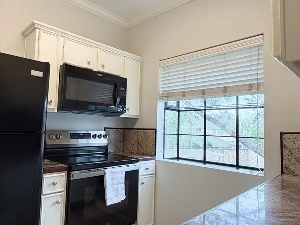 $164,900 | 2023 Gentryside Drive, Unit 506, Houston, TX 77077