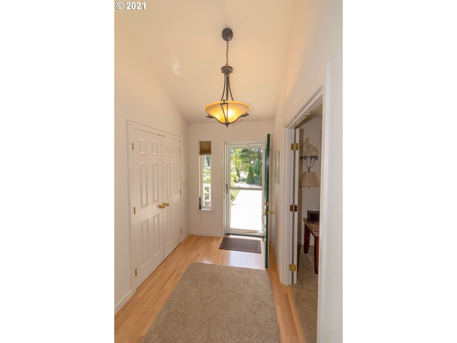 2467 Willow Loop Florence, OR 97439 - Photo 5 of 26 Gallery Image 5