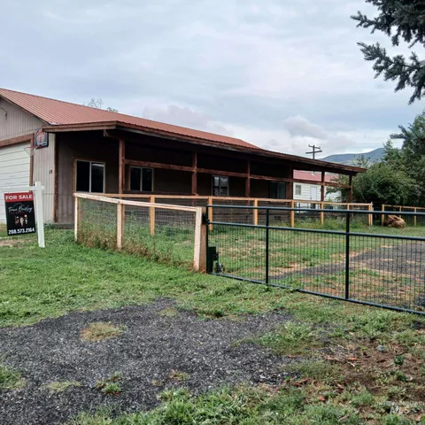 $325,000 | 119 West Boise Street, Horseshoe Bend, ID 83629