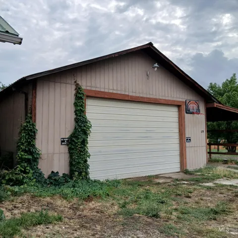 $325,000 | 119 West Boise Street, Horseshoe Bend, ID 83629