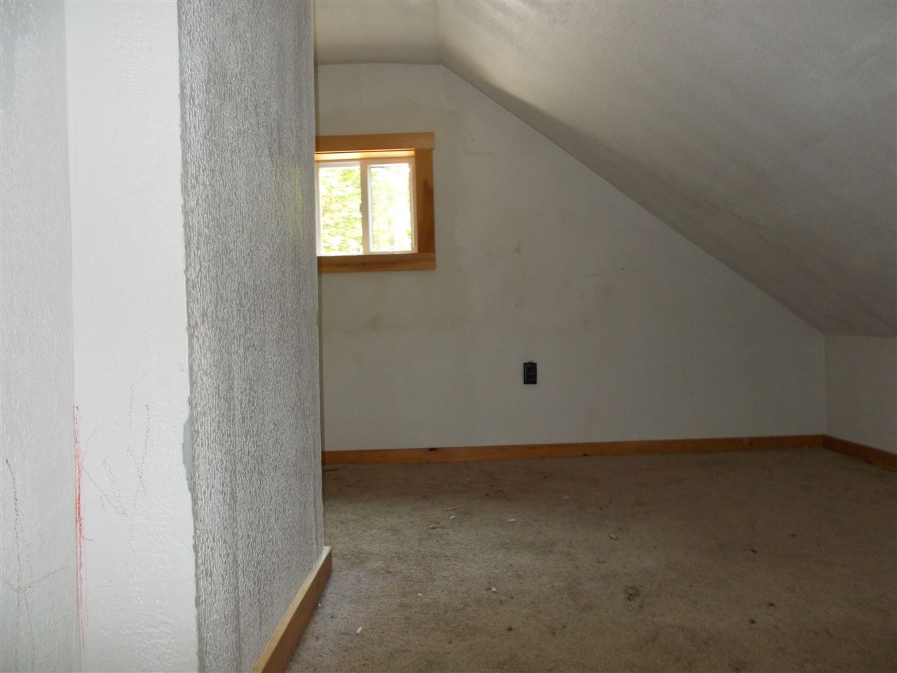 10 Whiting Road Ossipee, NH 03864 - Photo 2 of 3