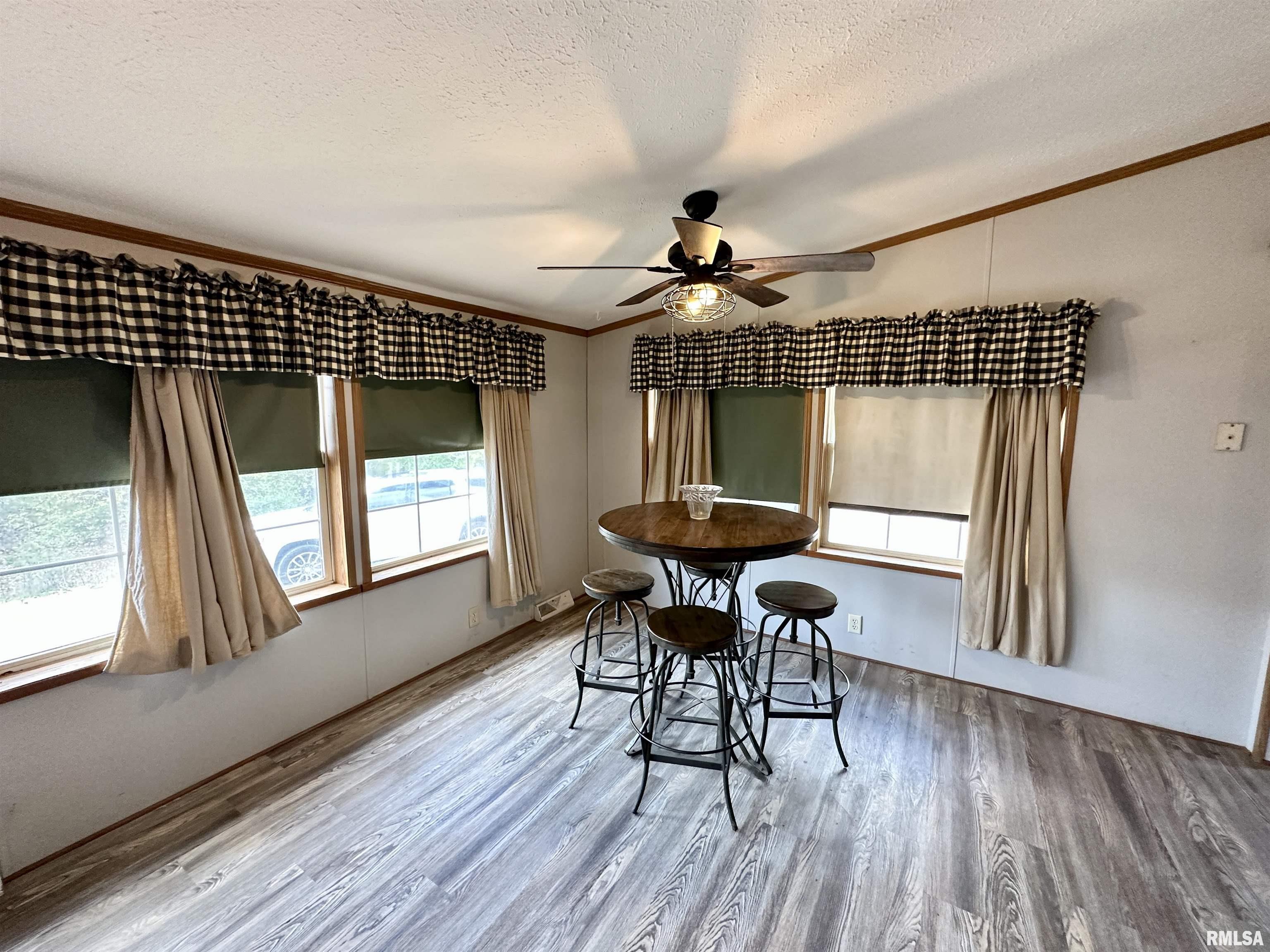 445 Hillview Road Winchester, IL 62694 - Photo 17 of 36