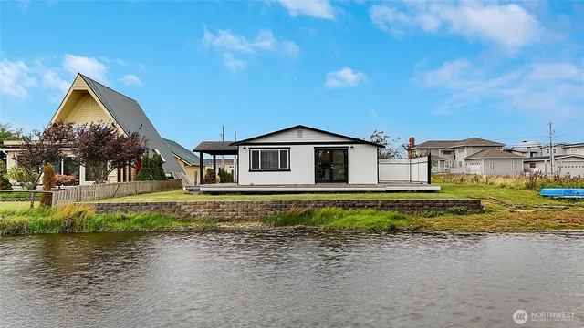 $400,000 | 4418 Sucia Drive, Ferndale, WA 98248