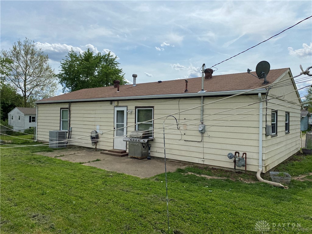808 Edgewick Road New Carlisle, OH 45344 - Photo 14 of 16 Gallery Image 14
