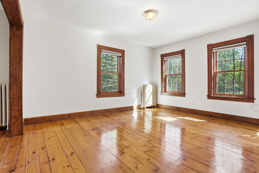 7 Chamberlain Road Westford, MA 01886 - Photo 16 of 37 Gallery Image 16