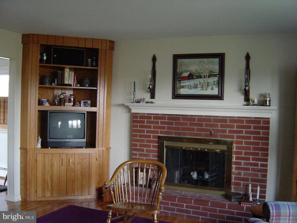 1615 Silver Spring Road Landisville, PA 17538 - Photo 2 of 13 Gallery Image 2