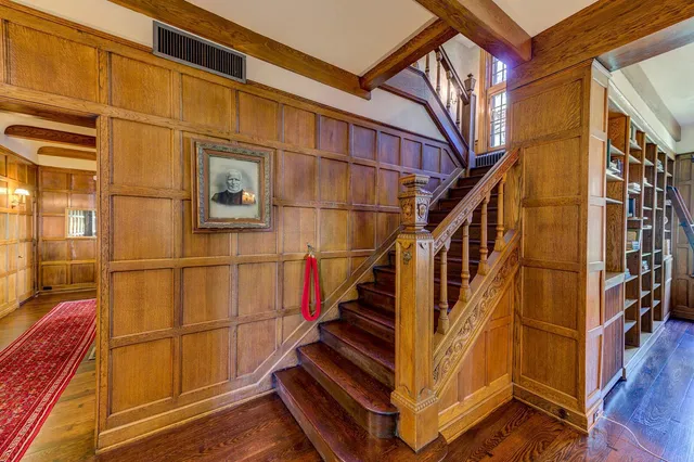 $1,250,000 | 490 Summit Avenue, St. Paul, MN 55102