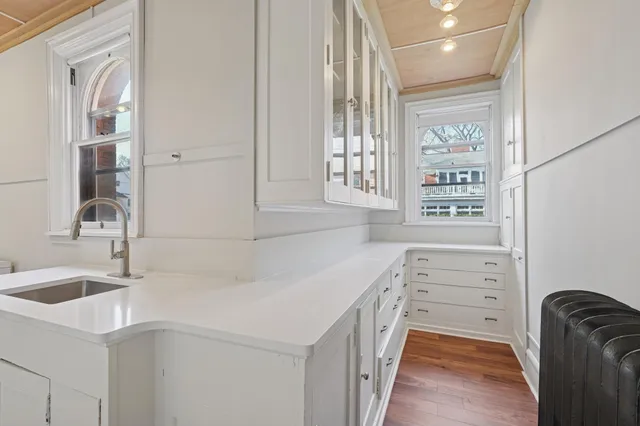 $1,250,000 | 490 Summit Avenue, St. Paul, MN 55102