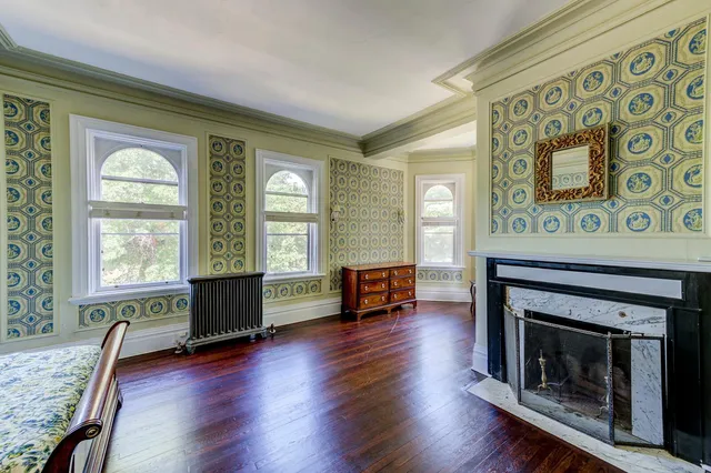 $1,250,000 | 490 Summit Avenue, St. Paul, MN 55102