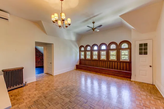 $1,250,000 | 490 Summit Avenue, St. Paul, MN 55102