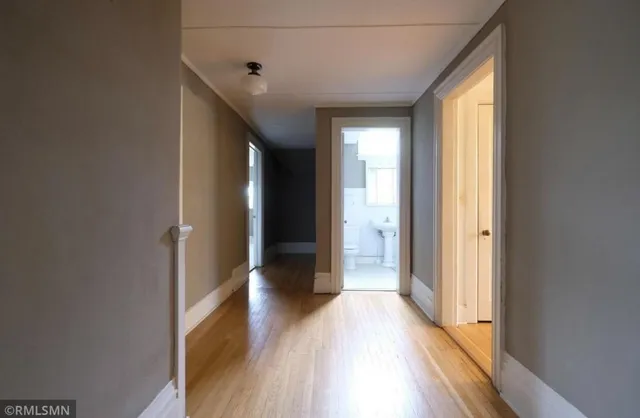 $1,250,000 | 490 Summit Avenue, St. Paul, MN 55102