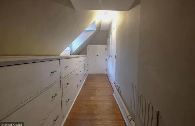 $1,250,000 | 490 Summit Avenue, St. Paul, MN 55102