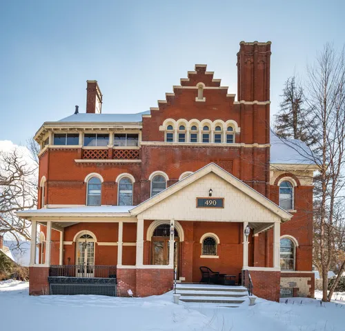 $1,250,000 | 490 Summit Avenue, St. Paul, MN 55102