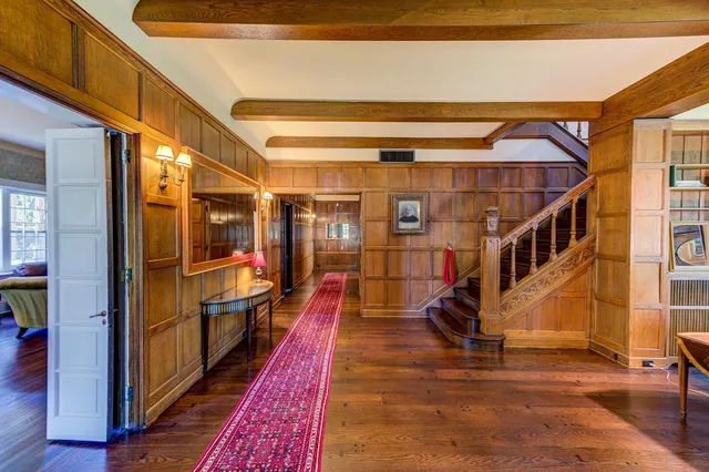 $1,250,000 | 490 Summit Avenue, St. Paul, MN 55102