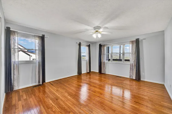 $580,000 | 312 Horseshoe Farm Road, Pembroke, VA 24136