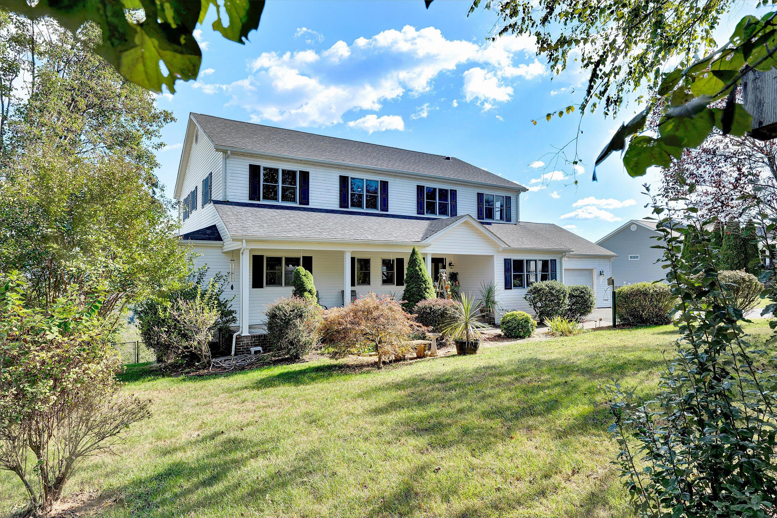312 Horseshoe Farm Road Pembroke, VA 24136 - Photo 3 of 70 01-SGP-1264