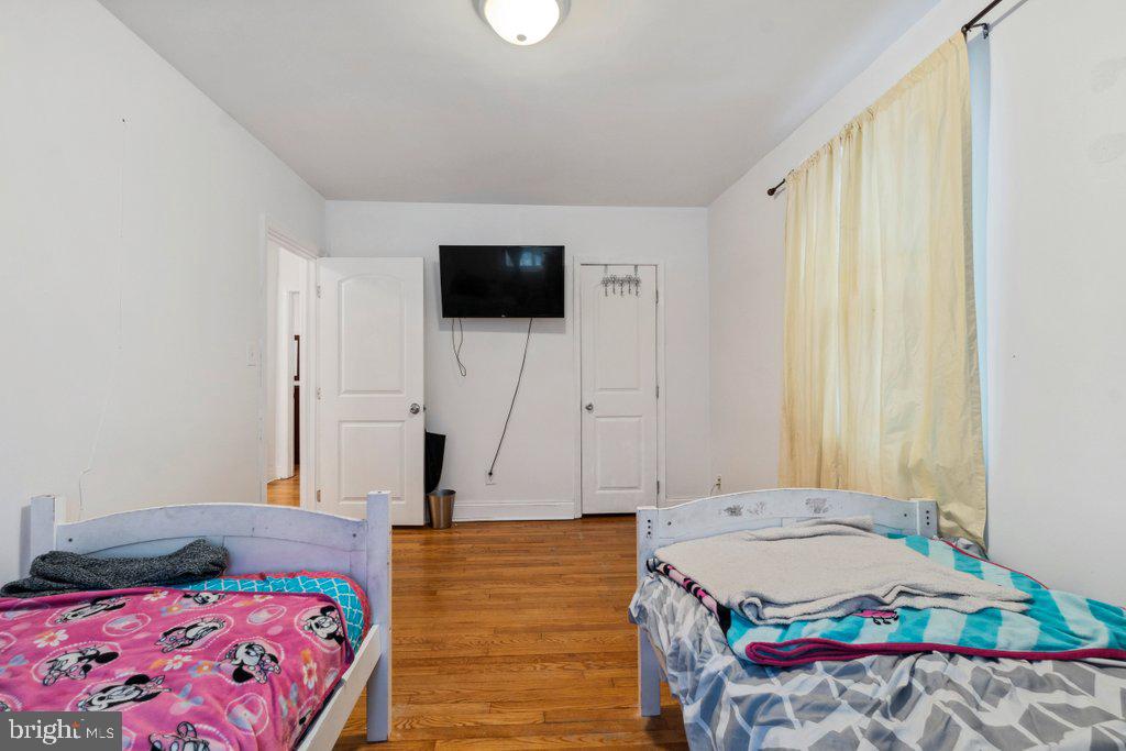 4279 Rokeby Road Baltimore, MD 21229 - Photo 19 of 29