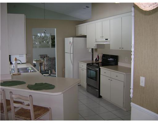 319 Southeast Fisk Road Port St. Lucie, FL 34984 - Photo 8 of 16 Additional Photo