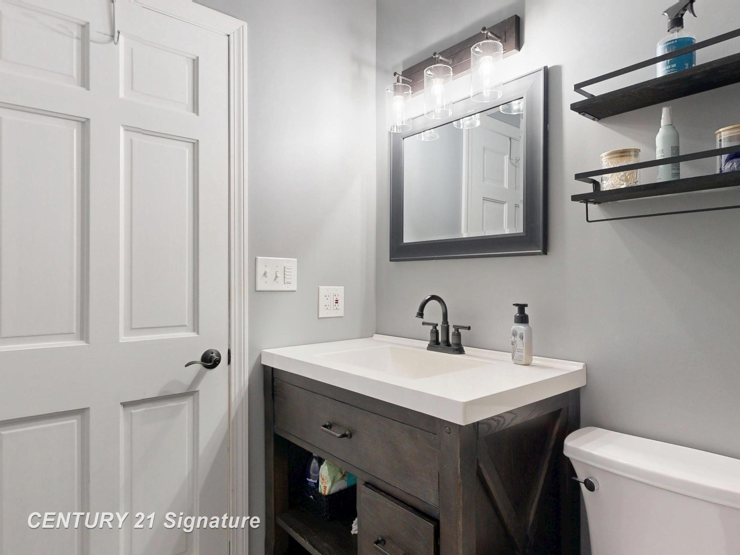 7492 East River Road Flushing, MI 48433 - Photo 46 of 74