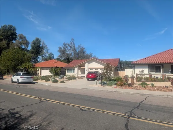 $3,500 | 13163 Paseo Del Verano, San Diego, CA 92128