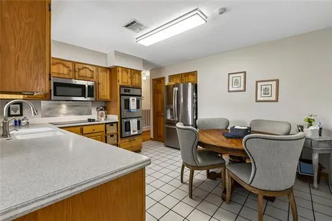 $360,000 | 4721 Page Drive, Metairie, LA 70003
