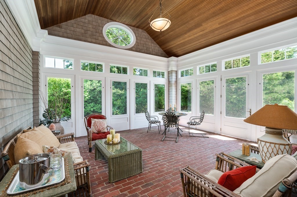 20 Links Road Gloucester, MA 01930 - Photo 15 of 42