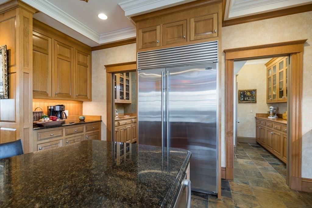 20 Links Road Gloucester, MA 01930 - Photo 10 of 42