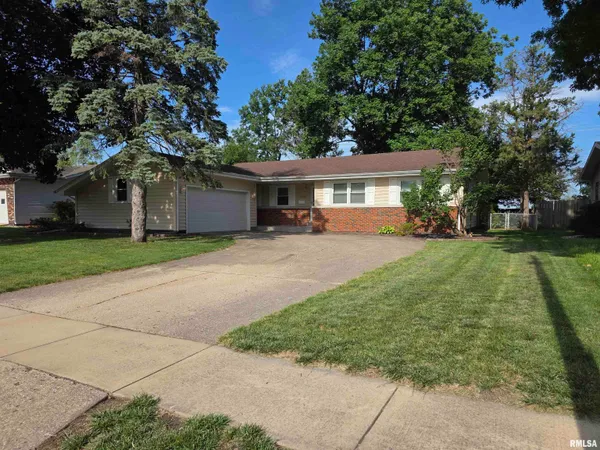 $250,000 | 2609 Interlacken Road, Springfield, IL 62704