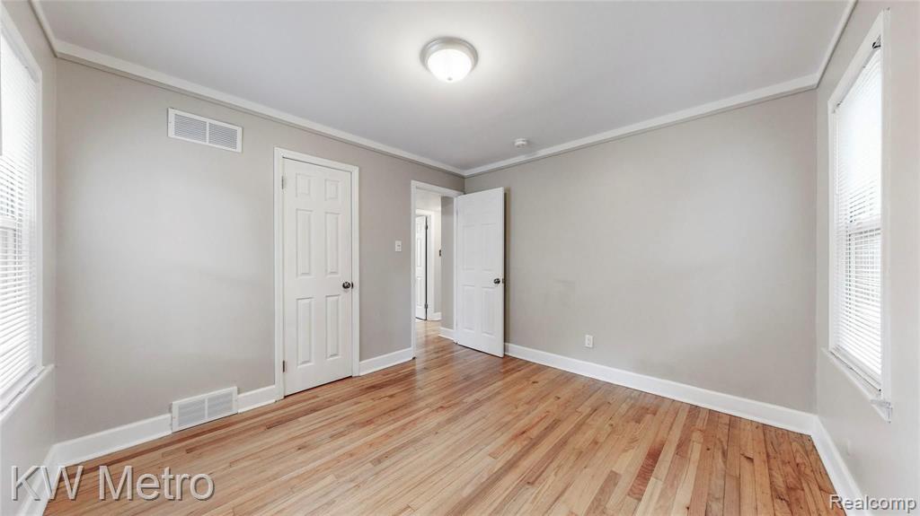 1522 South Campbell Road Royal Oak, MI 48067 - Photo 9 of 39
