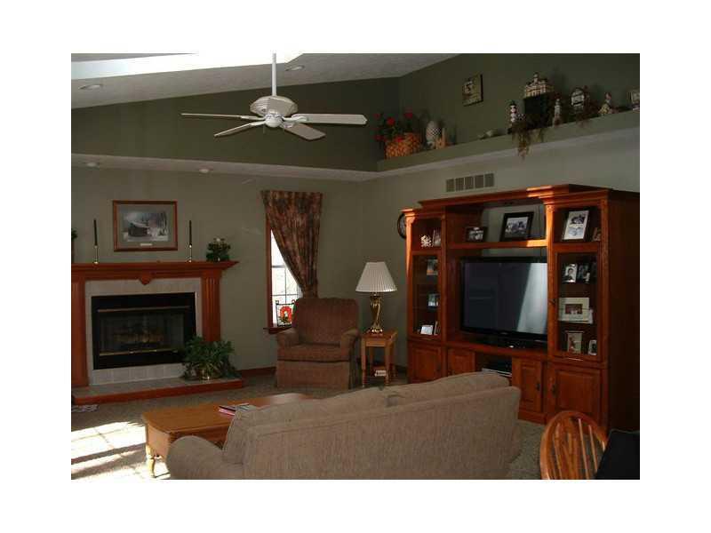 5615 Kizer Lane Springfield, OH 45502 - Photo 5 of 25 Gallery Image 5