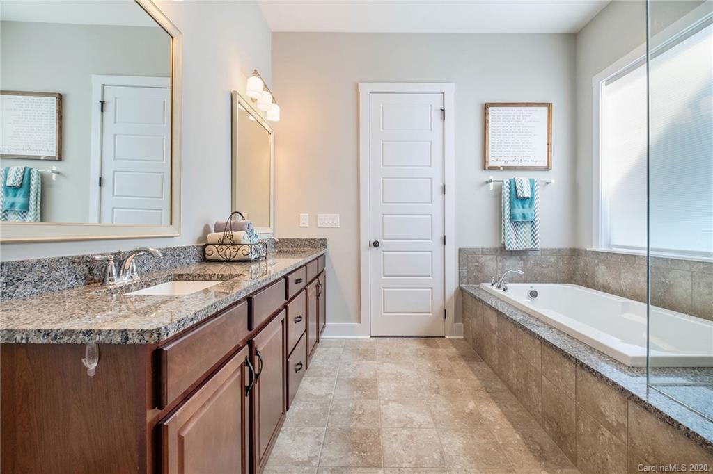 1549 Half Pint Loop Fort Mill, SC 29708 - Photo 33 of 48 Gallery Image 33
