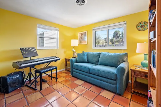 $379,900 | 1661 5th Street, Englewood, FL 34223