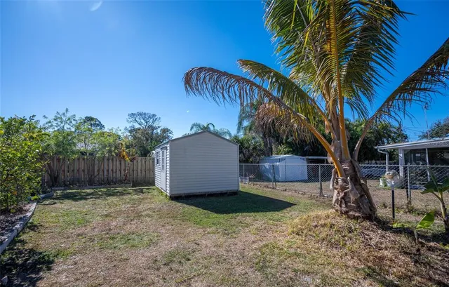 $379,900 | 1661 5th Street, Englewood, FL 34223