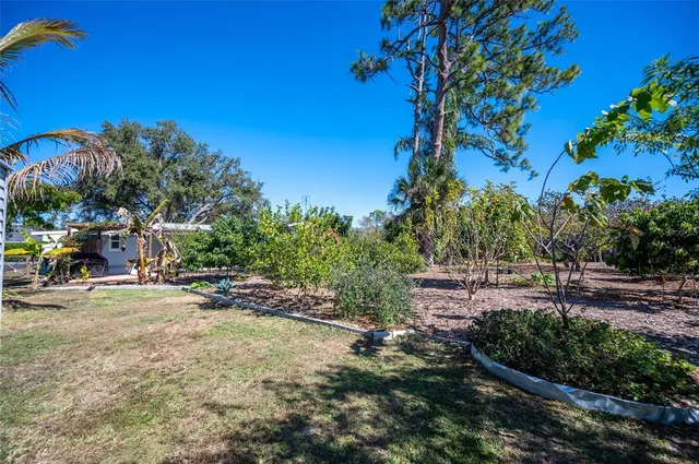 $379,900 | 1661 5th Street, Englewood, FL 34223